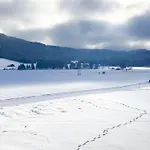 Wolf Διαμέρισμα *